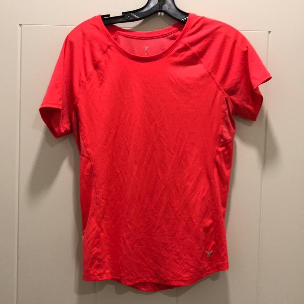 Old navy active dri fit shirt